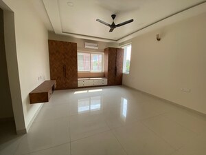 Room in 3 BHK Apartment at Aparna Luxor Park, Kondapur – for Sale