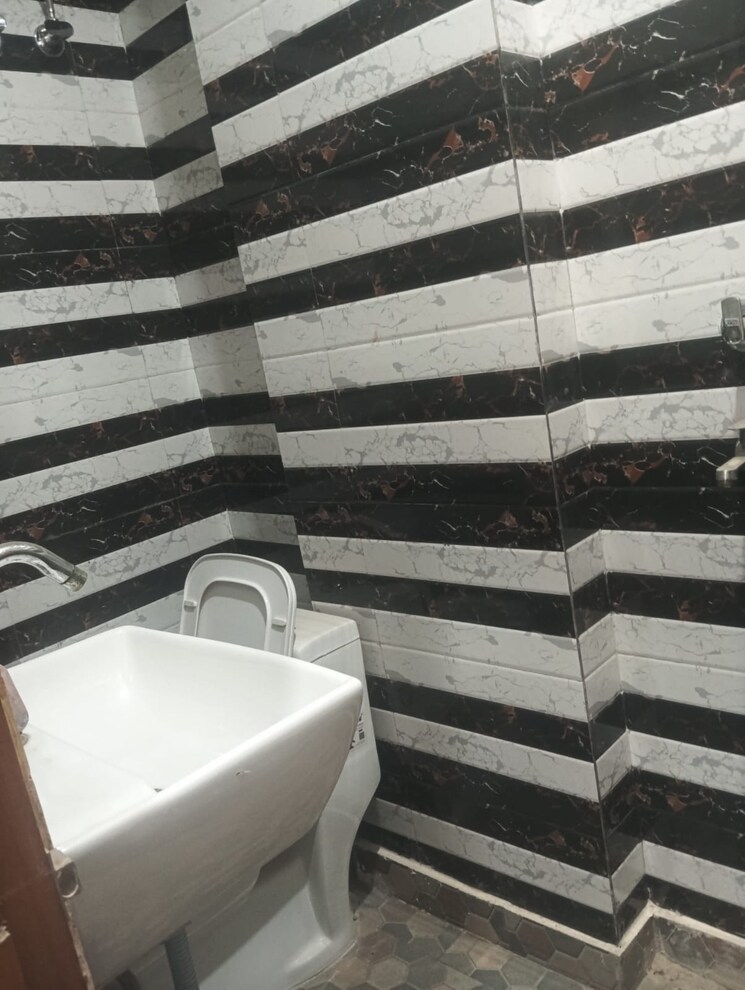 undefined, rohini sector 25 2 Bedroom 700 Sq.Ft. Builder Floor In Rohini Sector 25 Delhi 8645818