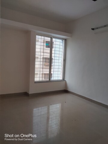 Room in 1 BHK Apartment at Karve Putala, Kothrud – for Rent