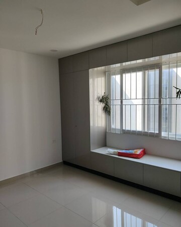 Room in 3 BHK Apartment at Incor One City, Kukatpally – for Rent