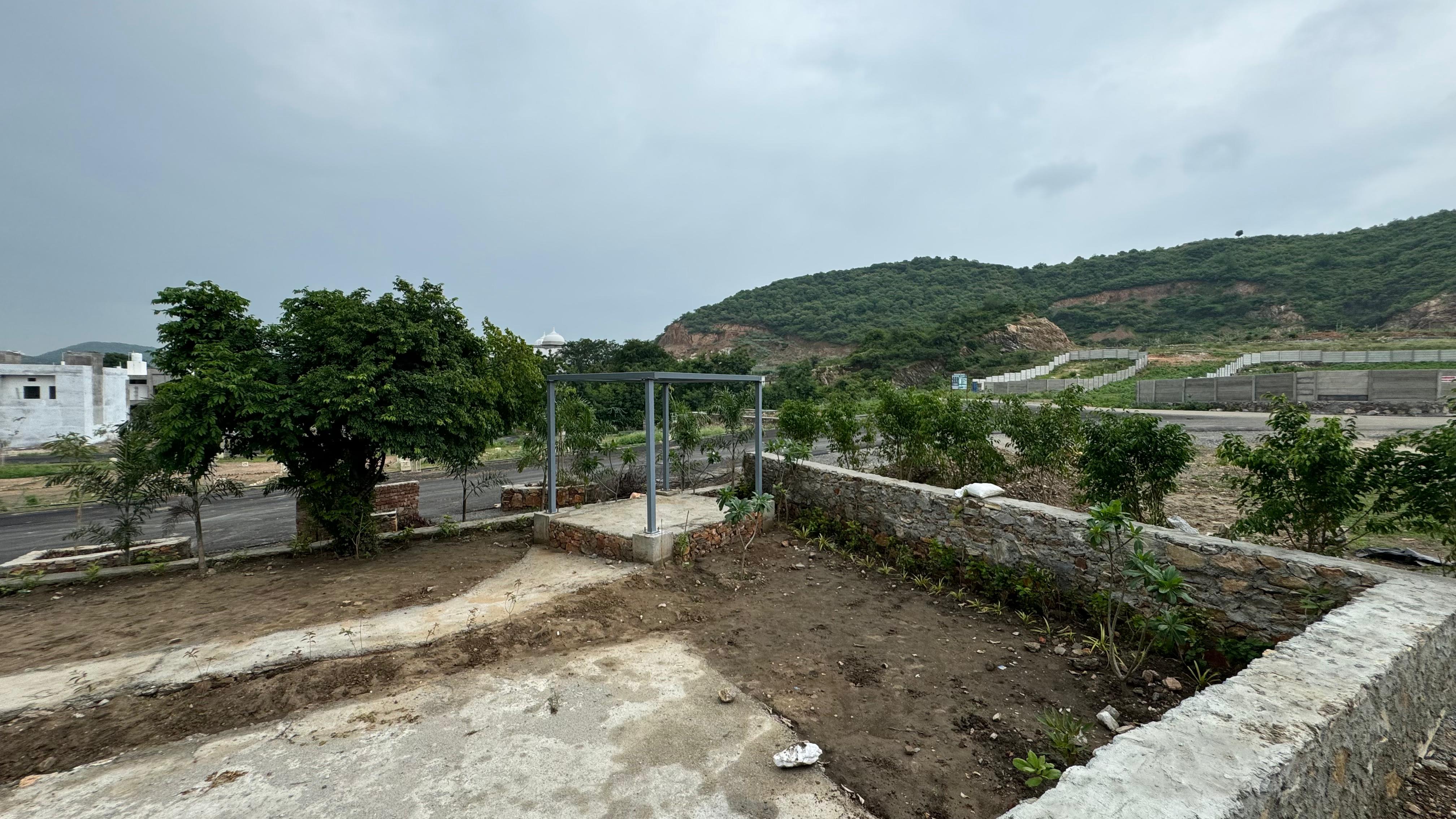 Plot For Sale in Sanguine Roots 