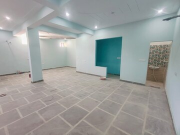  Warehouse For Rent in Khatipura