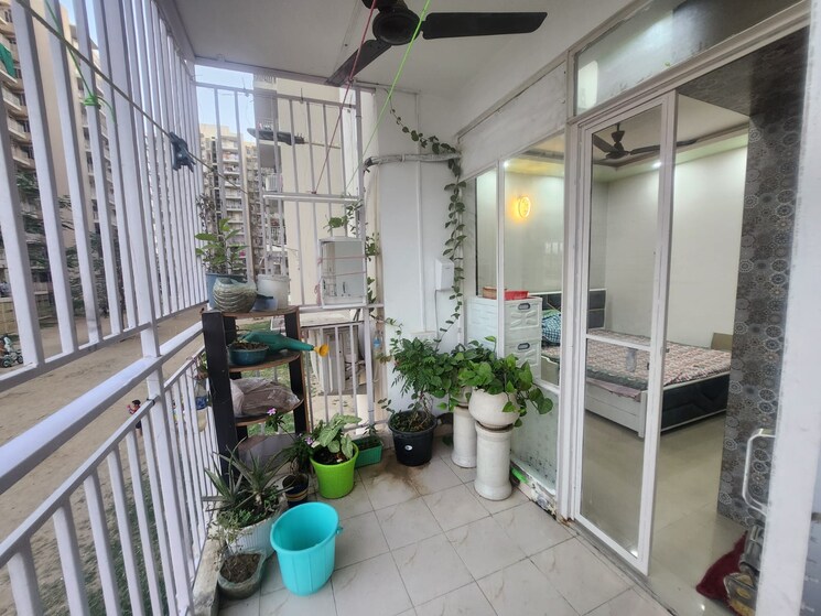 Balcony, suncity-avenue-102 2 Bedroom 605 Sq.Ft. Apartment In Sector 102 Gurgaon 8645900