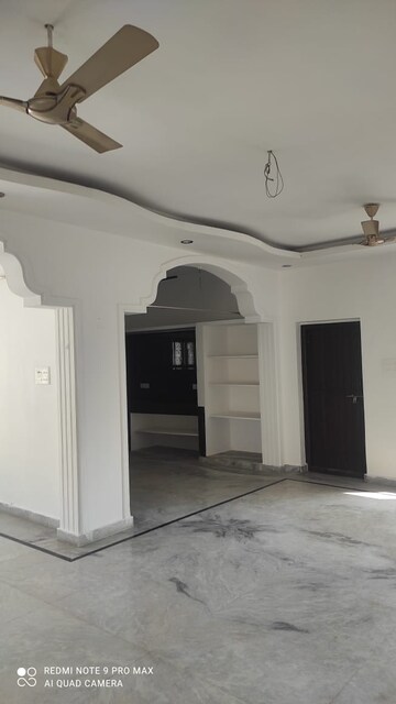Building Lobby in 2 BHK Apartment at Manikonda – for Rent