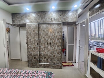 Room in 2 BHK Apartment at Suncity Avenue 102, Sector 102 – for Sale