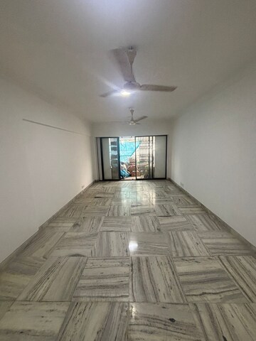 3 BHK Apartment For Rent in Bandra West