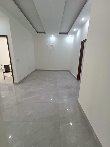 Building Lobby in 3 BHK Builder Floor at Devbhoomi Elite Homez, Patiala Road – for Sale