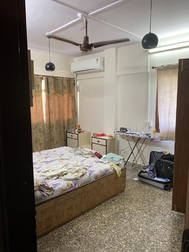 Bedroom, bandra west 3 Bedroom 1200 Sq.Ft. Apartment In Bandra West Mumbai 8646045