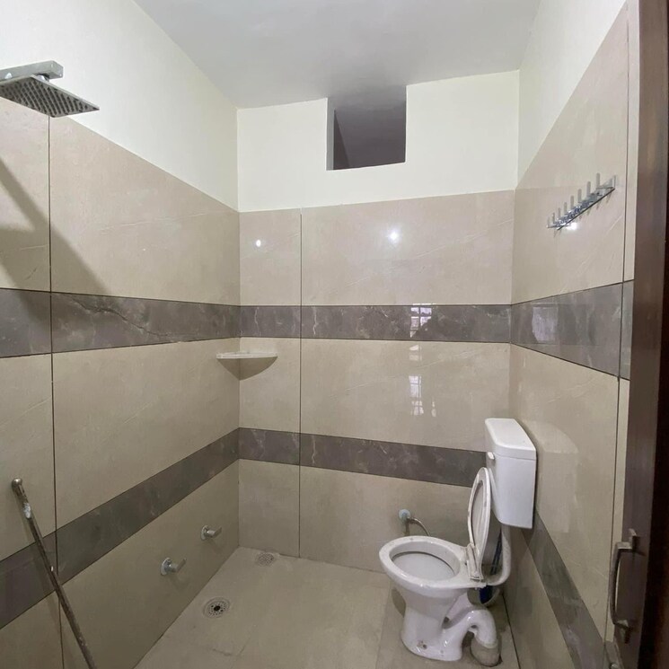 Bathroom, aerocity 3.5 Bedroom 1420 Sq.Ft. Apartment In Aerocity Mohali 8645972