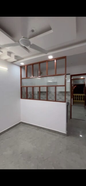 Room in 1 BHK Builder Floor at Govindpuri – for Sale