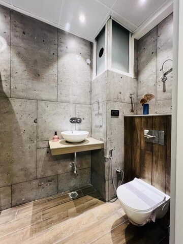Bathroom in 3 BHK Apartment at Patiala Road – for Sale