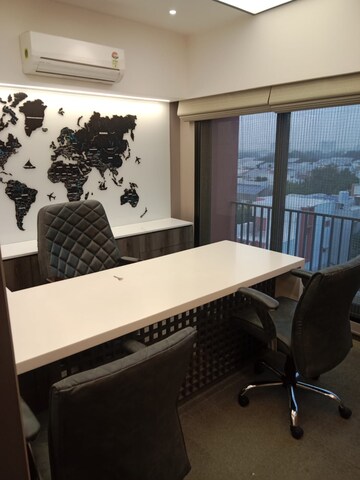  Office Space For Rent in Thaltej