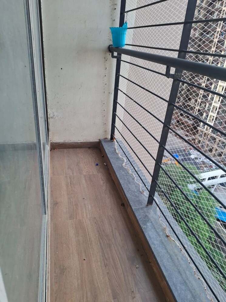 Balcony, rustomjee-azziano-wing-k 2 Bedroom 670 Sq.Ft. Apartment In Majiwada Thane 8646293