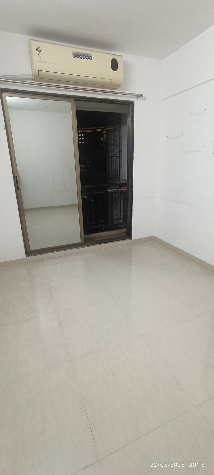 Room, seawoods 3 Bedroom 1200 Sq.Ft. Apartment In Seawoods Navi Mumbai 8646356