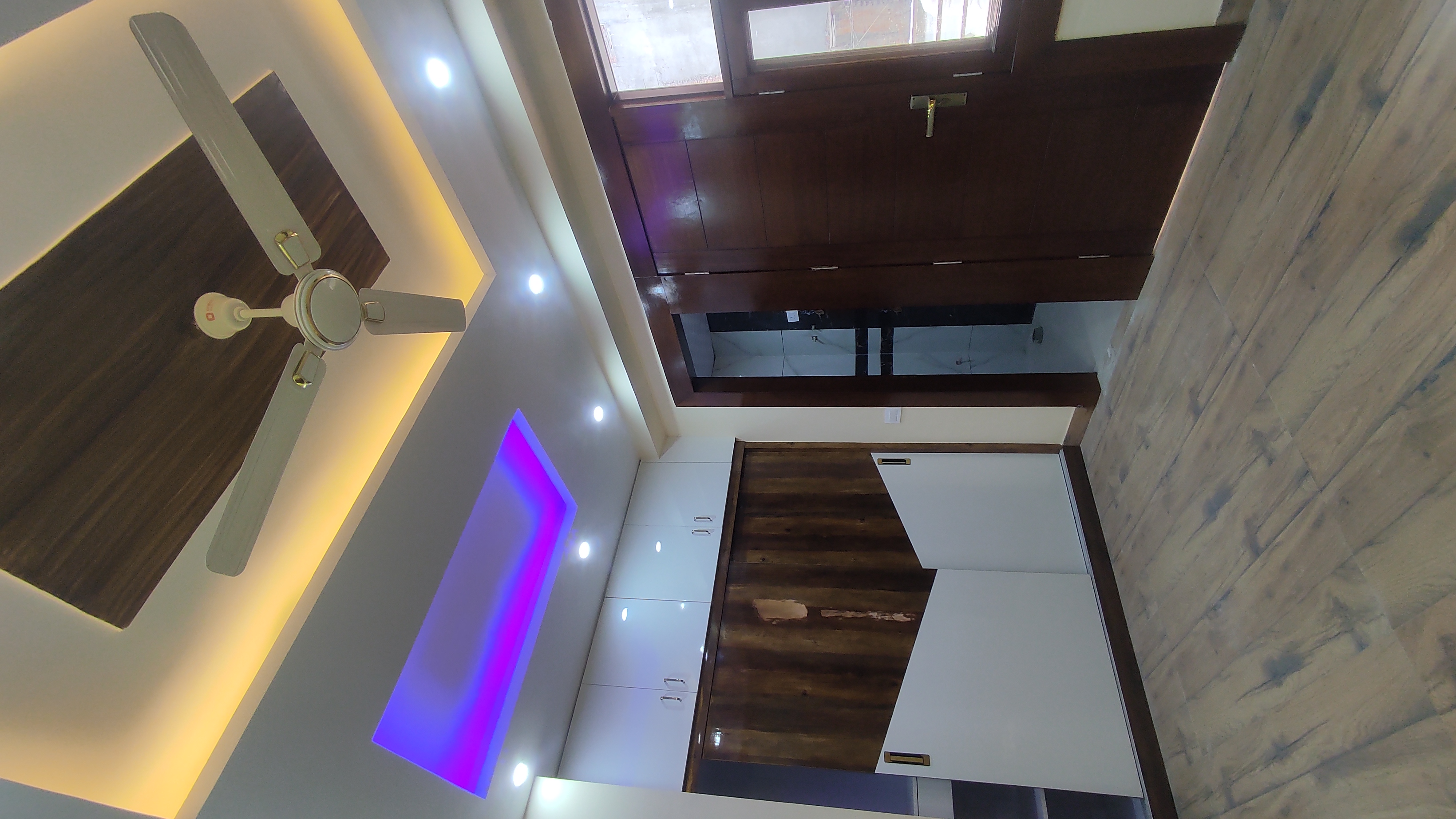 2 BHK Builder Floor For Sale in Veena Residency