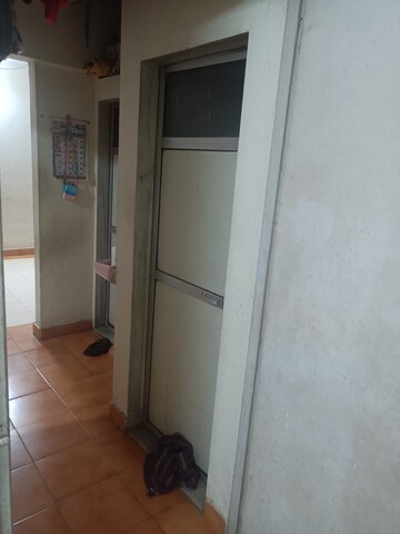 Room in 1 BHK Apartment at Puraniks Kanchan Pushp Society, Ghodbunder Road – for Rent