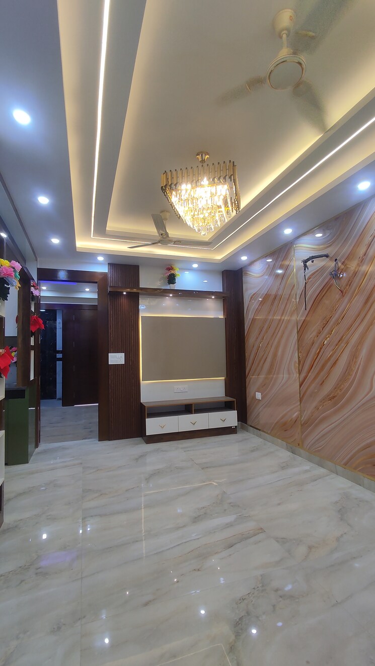 Living Room, sector 73 2 Bedroom 1050 Sq.Ft. Builder Floor In Sector 73 Noida 8646654