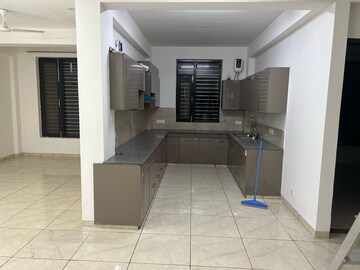 3 BHK Builder Floor For Rent in Sector 38