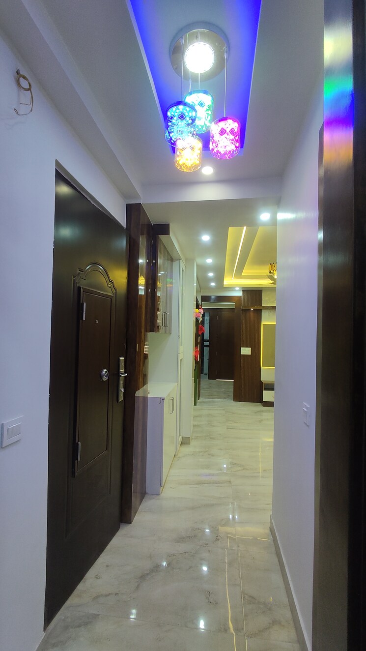 undefined, sector 73 2 Bedroom 1050 Sq.Ft. Builder Floor In Sector 73 Noida 8646769