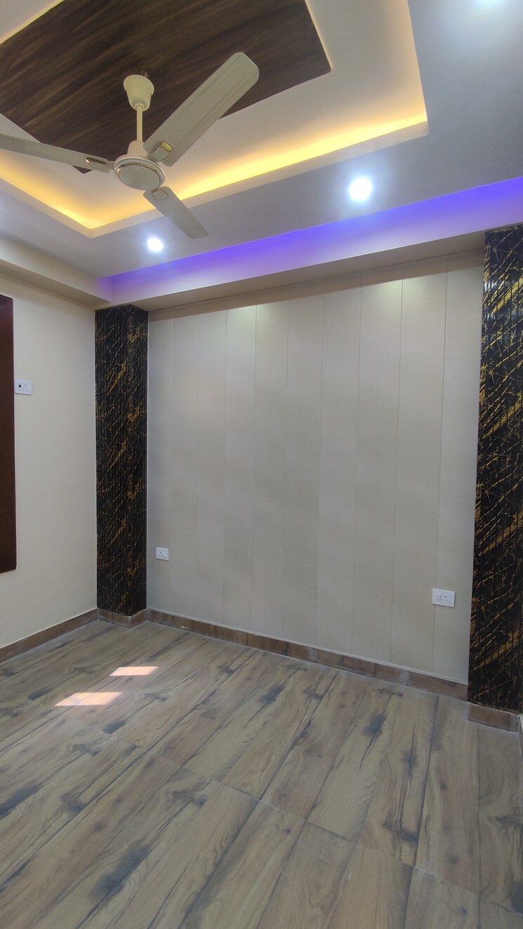 Bedroom, sector 73 2 Bedroom 1050 Sq.Ft. Builder Floor In Sector 73 Noida 8646769