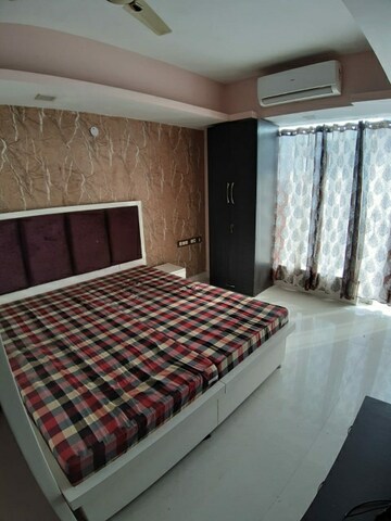 1 BHK Builder Floor For Rent in Golden Arcade Gurgaon, Sector 67