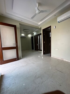 5 BHK Villa For Sale in Raj Nagar Extension