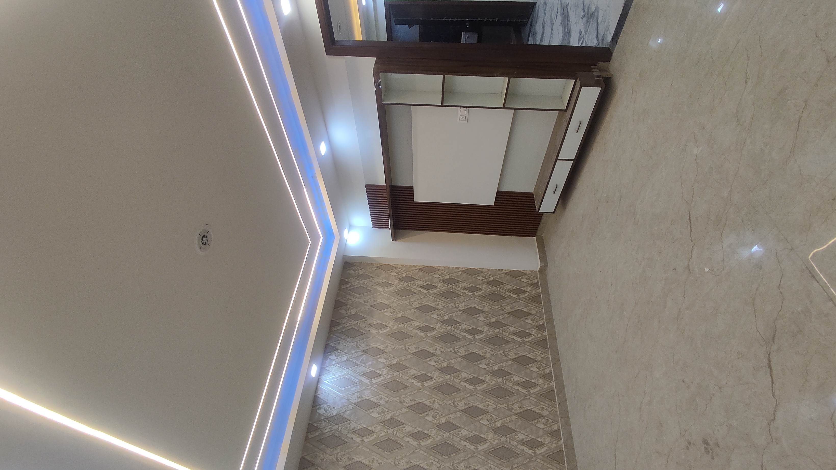 3 BHK Builder Floor For Sale in Hansraj Apartment