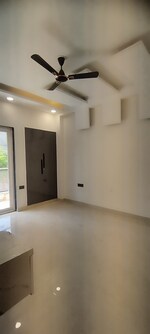 3 BHK 1800 Sq.Ft. Builder Floor in Green Fields Colony