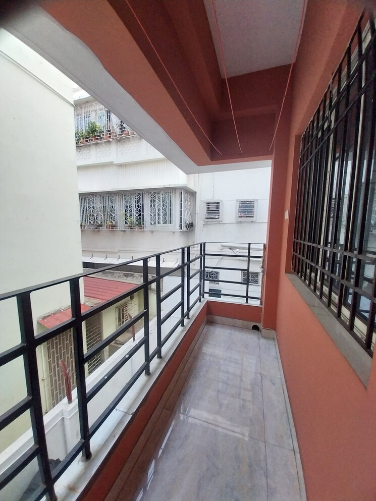 Balcony, tollygunge 3 Bedroom 1400 Sq.Ft. Apartment In Tollygunge Kolkata 8646858