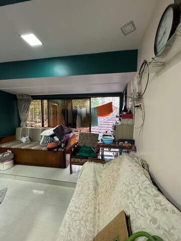 Bedroom in 2 BHK Apartment at Jasmine Apartment Dadar, Dadar East – for Rent