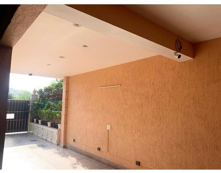 Room, dlf city phase 3 1 Bedroom 700 Sq.Ft. Apartment In Dlf City Phase 3 Gurgaon 8646962