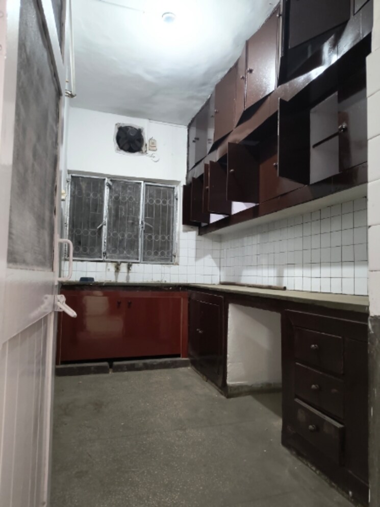 Kitchen, sarita vihar 2 Bedroom 950 Sq.Ft. Apartment In Sarita Vihar Delhi 8647145
