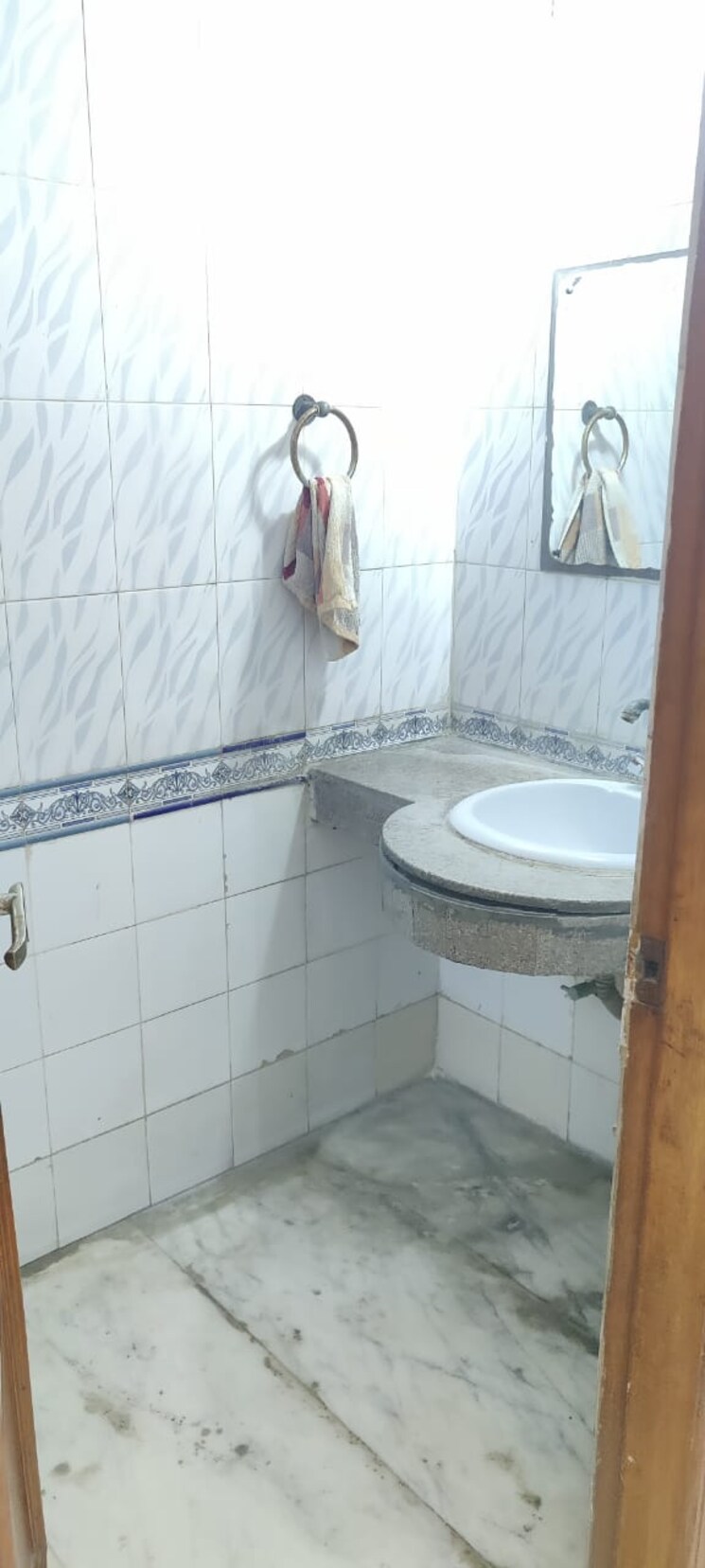 Bathroom, rwa-apartments-sector-19 3 Bedroom 250 Sq.Mt. Independent House In Sector 19 Noida 8647136
