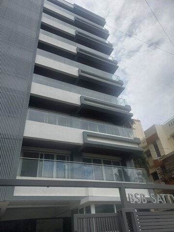 Staircase in 5 BHK Apartment at Aashiyana Park, Aundh – for Rent
