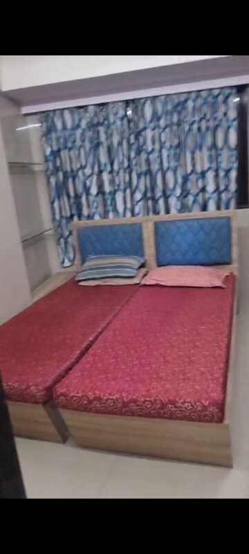Bedroom in 1.5 BHK Apartment at Vijaynagar Society, Marol – for Rent