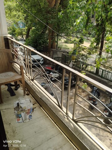Balcony in 2.5 BHK Builder Floor at Mansarover Garden – for Rent