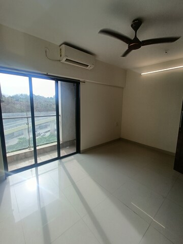2 BHK Apartment For Rent in Hubtown Hillcrest, Andheri East