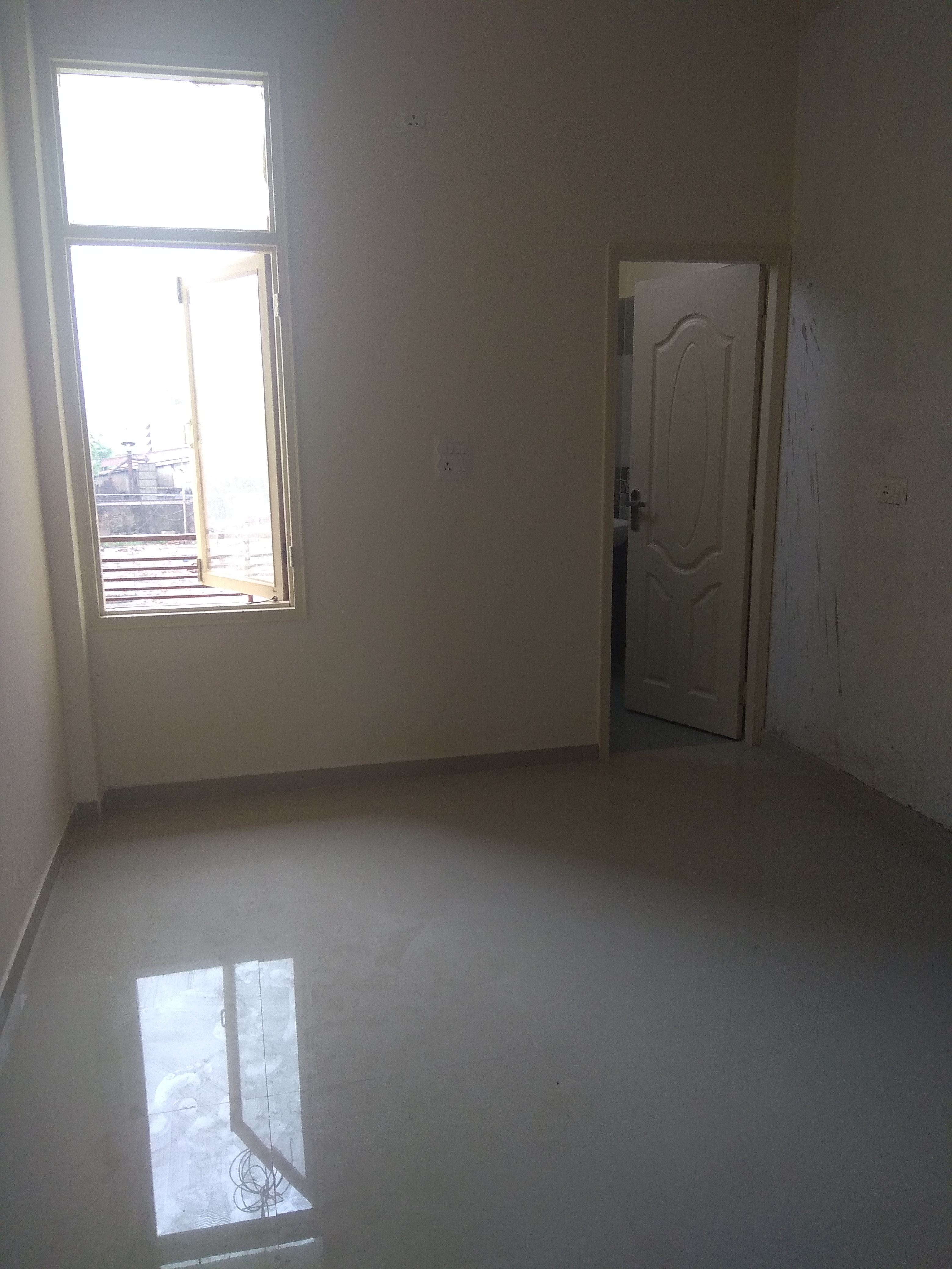 2 BHK Apartment For Sale in Vip Enclave