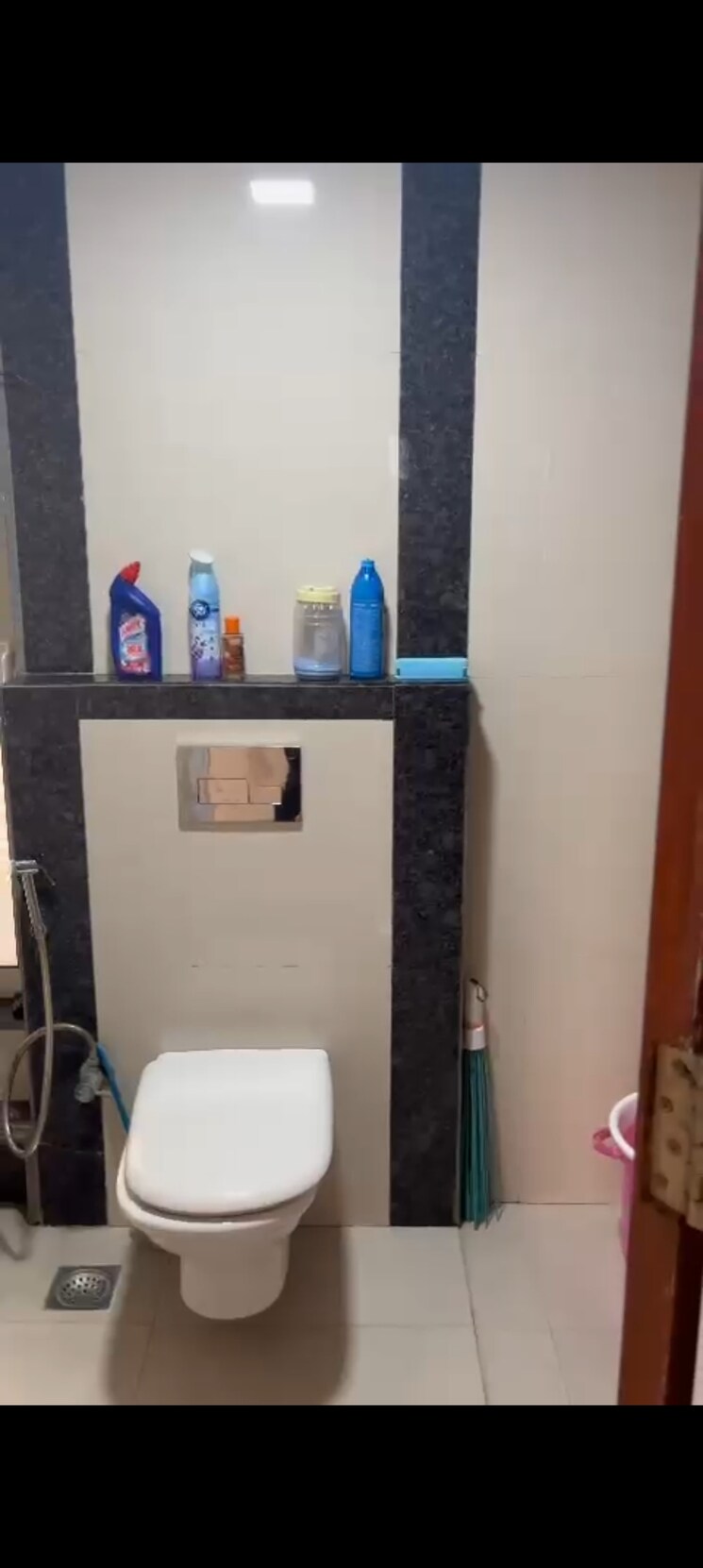 undefined, courtyard-by-narang-realty-and-the-wadhwa-group 4 Bedroom 1680 Sq.Ft. Apartment In Pokhran Road No Two Thane 8647241