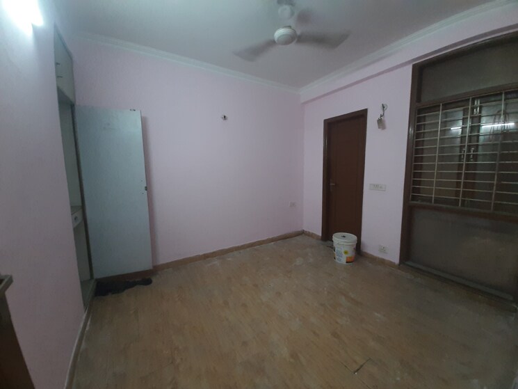 Room, palm-residency-chhatarpur 3 Bedroom 140 Sq.Yd. Builder Floor In Chattarpur Delhi 8647257