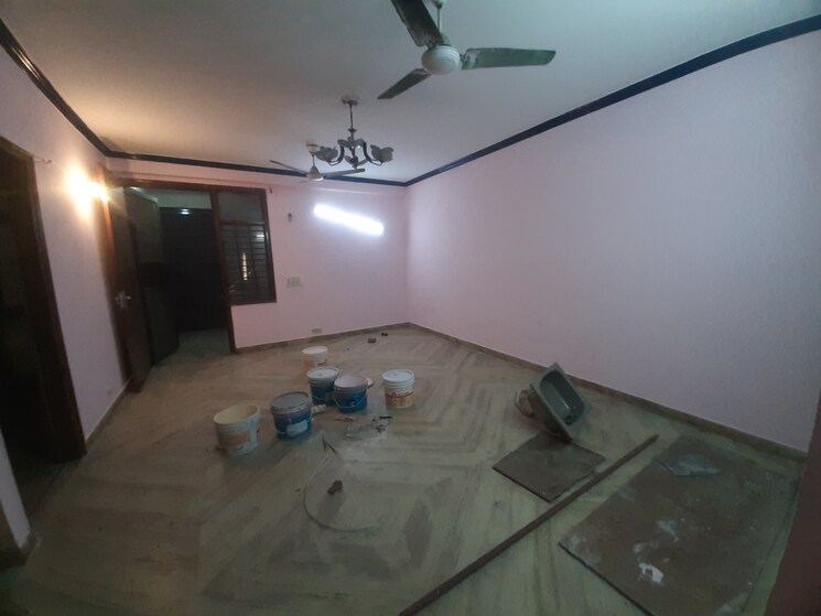 Room, palm-residency-chhatarpur 3 Bedroom 140 Sq.Yd. Builder Floor In Chattarpur Delhi 8647257