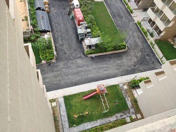 Swimming Pool in 2 BHK Apartment at Pyramid Pride, Sector 76 – for Rent