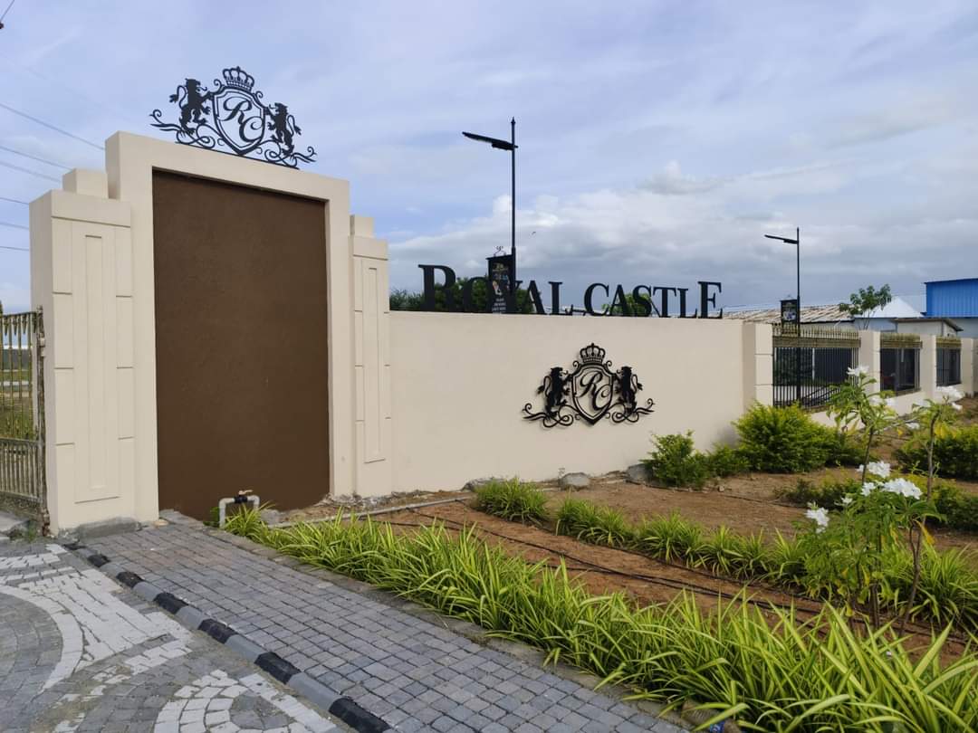 Plot For Sale in Nagamangalam Royal Castle