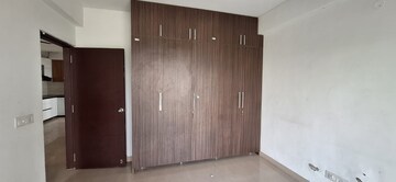Room in 3 BHK Apartment at Spaze Privy AT4, Sector 84 – for Rent