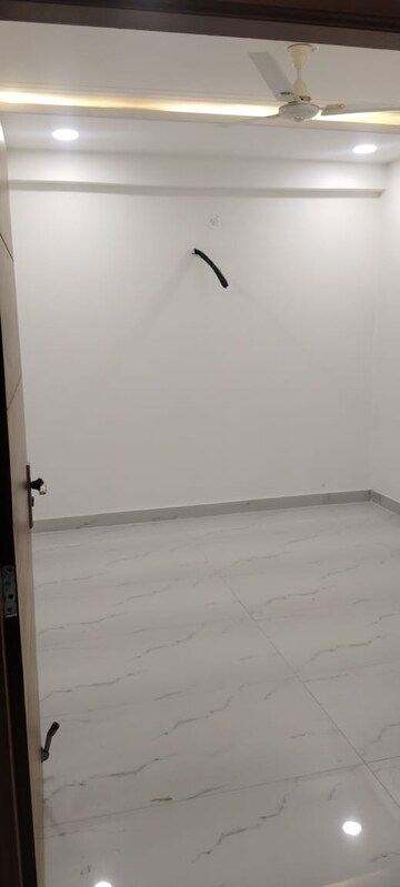 Room in 2 BHK Villa at Jaipur Ajmer Express Highway – for Rent