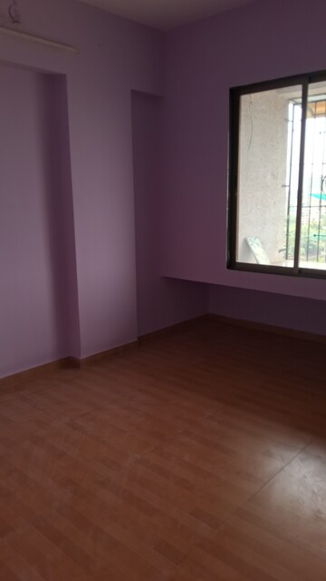 Furnished Amenities in 2 BHK Apartment at New Central CHS, Beturkar Pada – for Rent