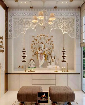 Furnished Amenities in 2 BHK Independent House at Turner Road – for Sale