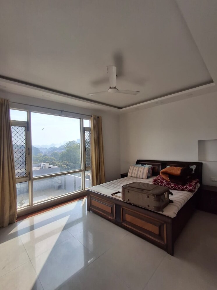 Bedroom, nk-sharma-savitry-greens 3.5 Bedroom 1950 Sq.Ft. Apartment In Lohgarh Zirakpur 8647380