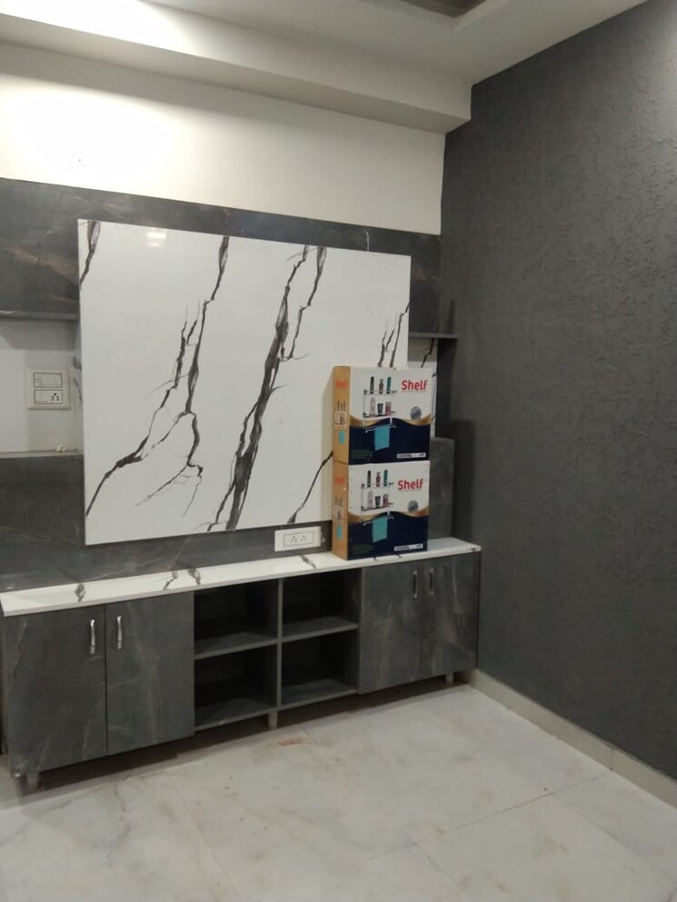 Kitchen, sector 72 3 Bedroom 1450 Sq.Ft. Builder Floor In Sector 72 Noida 8647370