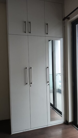 Building Lobby in 4 BHK Villa at Tata Primanti Villas, Sector 72 – for Sale